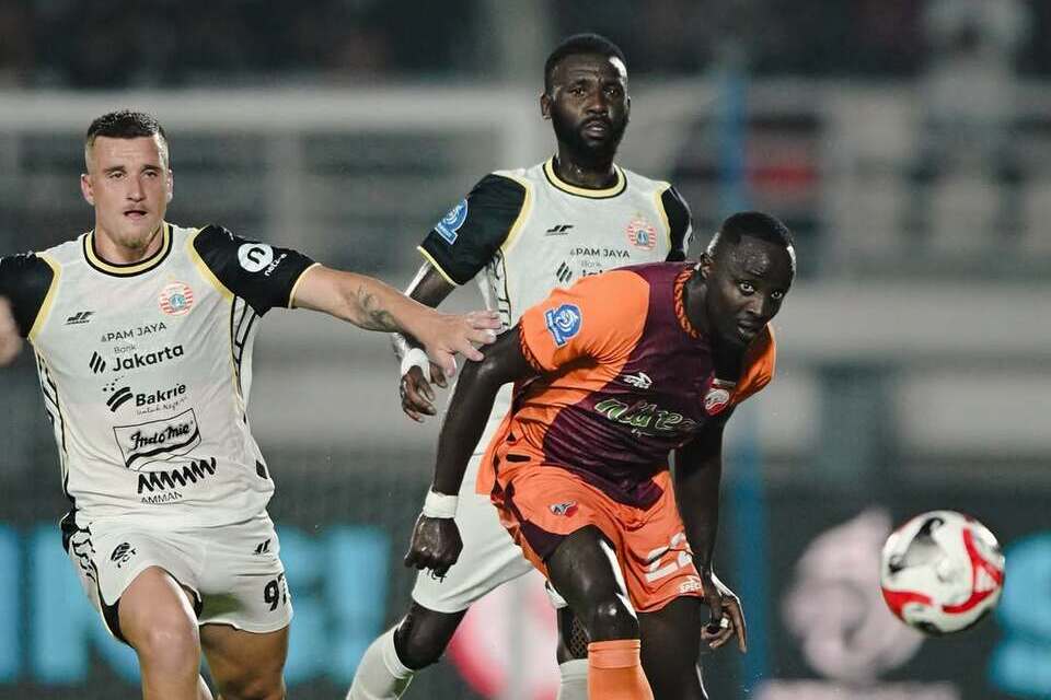borneo vs persija