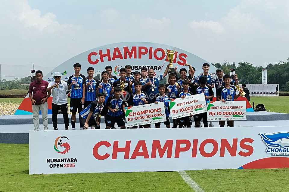 Nusantara Open 2025: Chonburi Juara, Singkirkan Dewa United dan Persija Jakarta