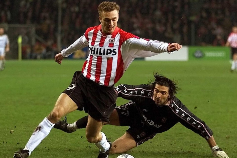 5 Fakta Pemain Penting yang Pernah Membela PSV dan Ajax