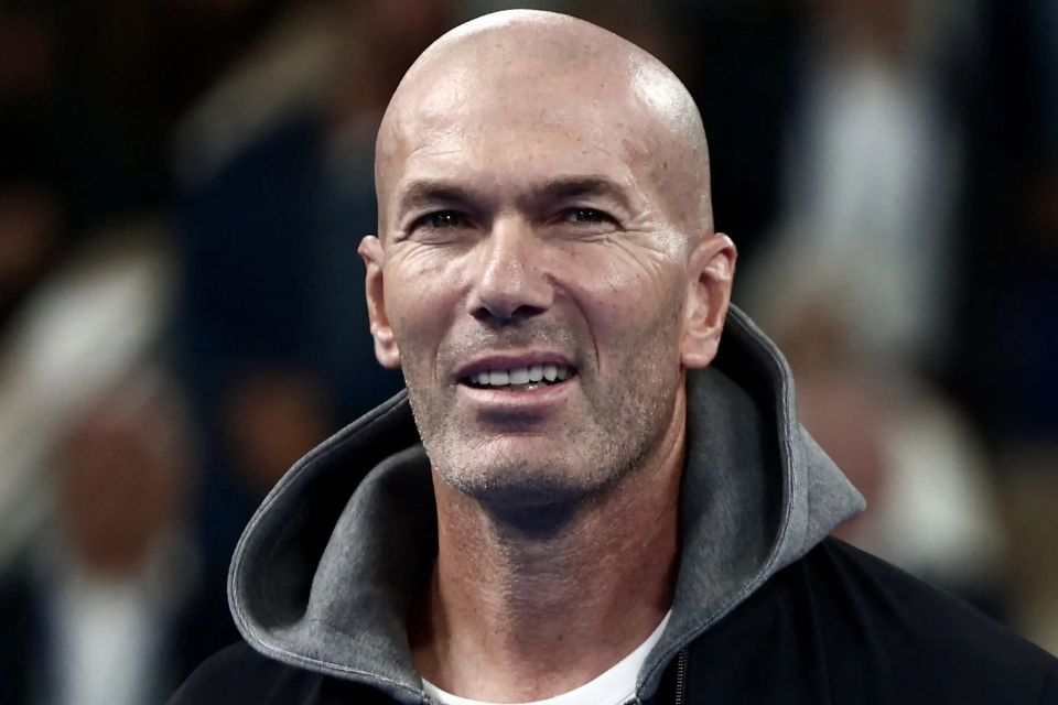 Zidane Siap Kembali Melatih, tapi Juventus Bukan Prioritas