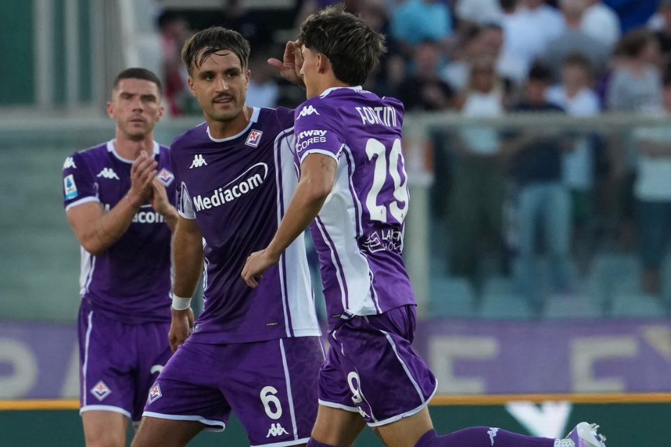 Menang di Conference League, Pioli Akui Fiorentina Masih Kesulitan di Serie A