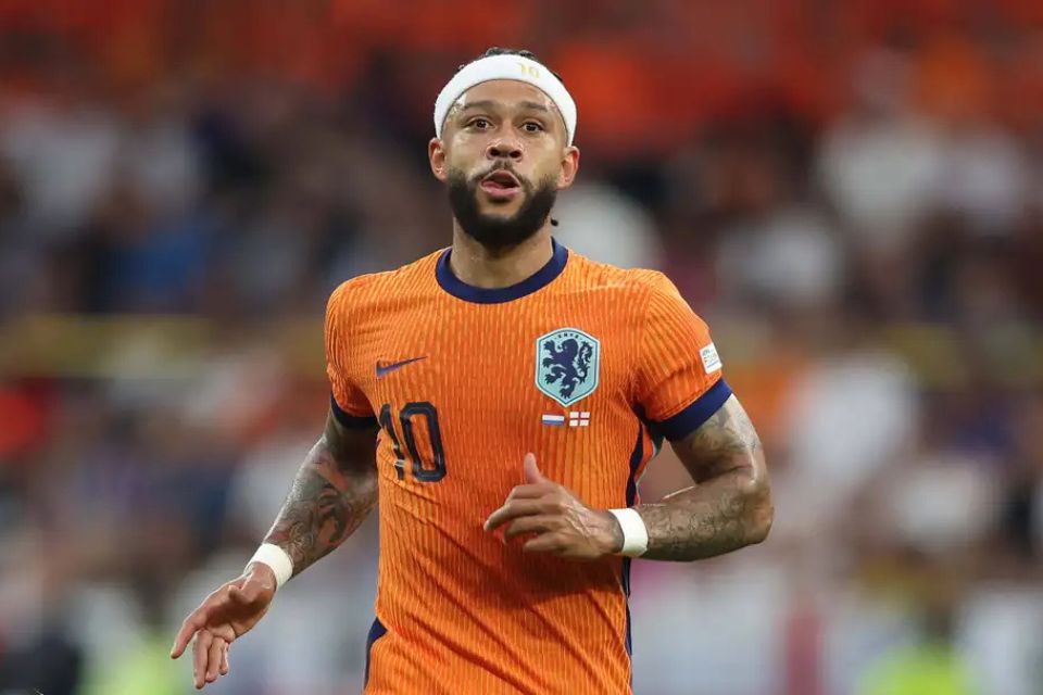 Paspornya Dicuri, Depay Dipastikan Telat Gabung Timnas Belanda