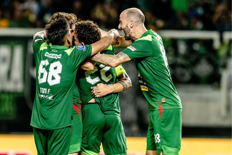 Persebaya vs Persija: Prediksi, Jadwal, dan Link Live Streaming