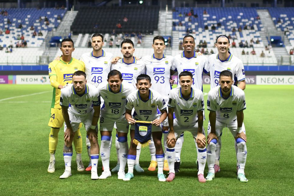 Skuat Persib versus Bangkok United.
