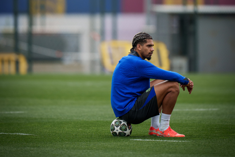 Bek Barcelona, Ronald Araujo.
