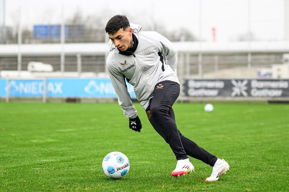 Pemain Bayern Leverkusen, Alejo Sarco.