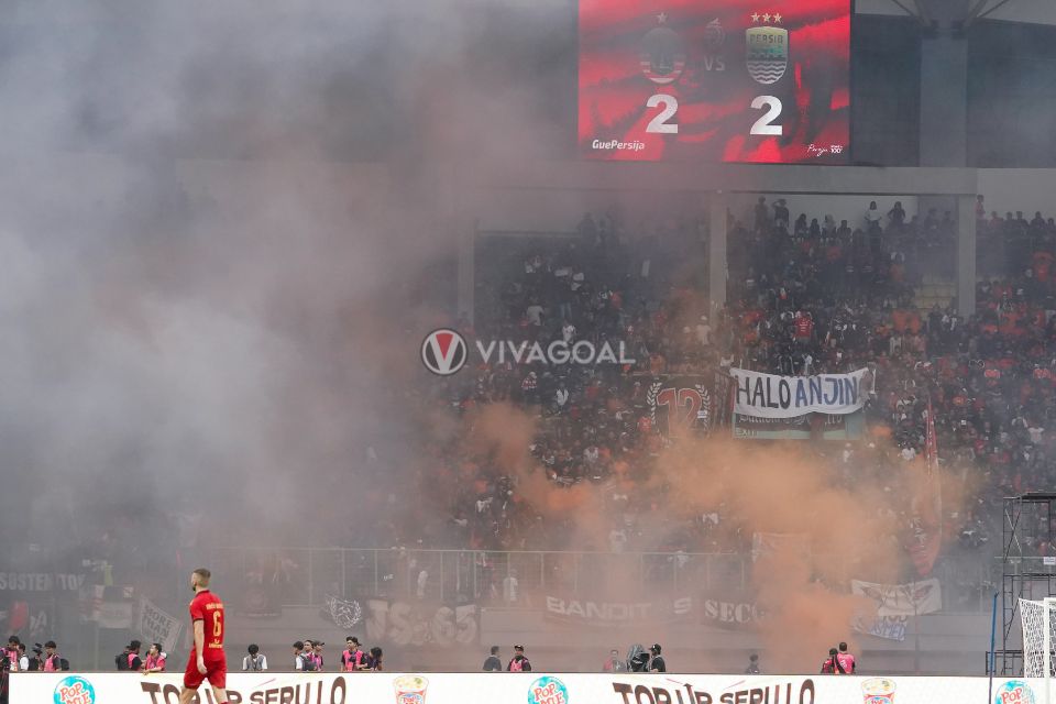 Rumput Stadion Patriot Tidak Layak, Laga Persija vs PSBS Pindah ke Stadion Pakansari