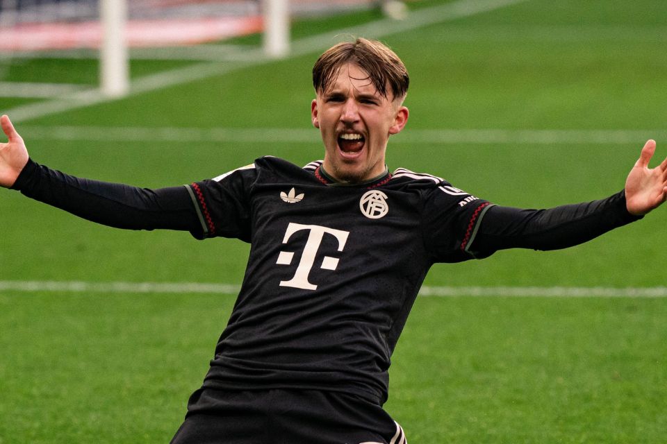 Bayern Munich Siap Hadiahi Lennart Karl Kontrak Hingga 2029 di Hari Ulang Tahunnya