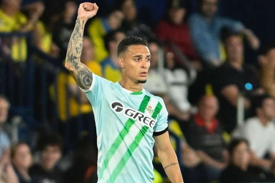 Hengkang dari United, Antony Diklaim Makin Dewasa
