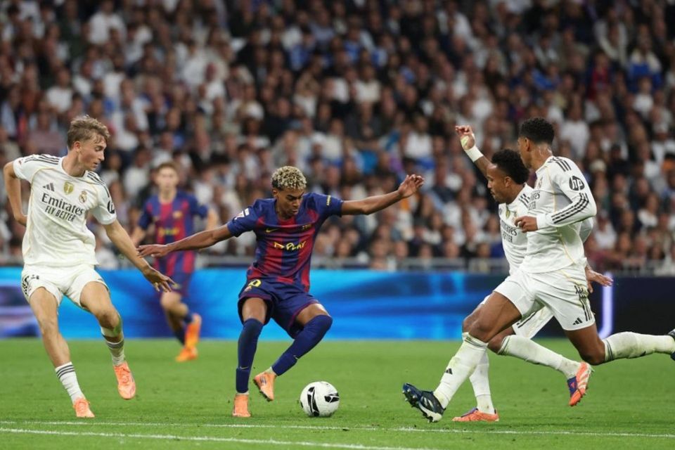 El Clasico Kemarin Seperti Laga Orang Dewasa Melawan Anak-Anak!
