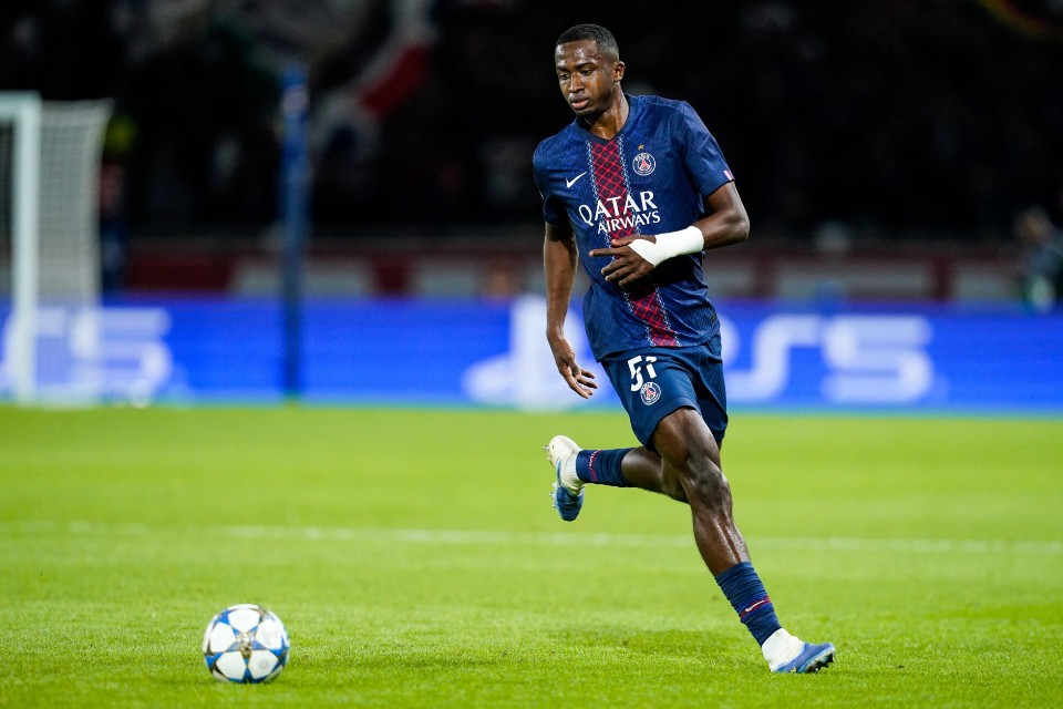 Ada Tawaran dari Liverpool, Bek PSG Condong Teken Kontrak Baru?