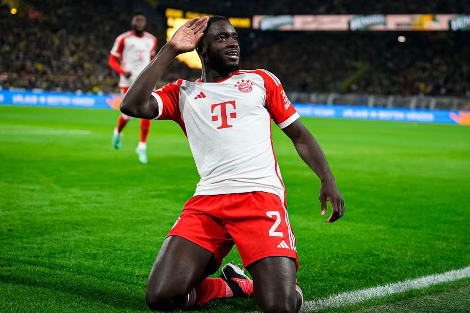 Petinggi Bayern Munich Optimis Bisa Pertahankan Upamecano Musim Depan