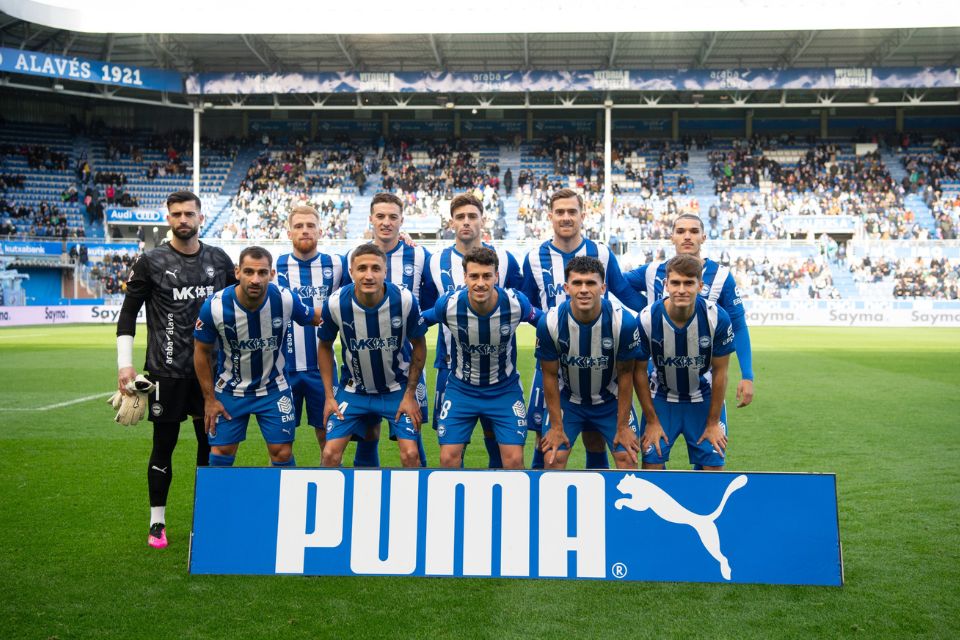 Barcelona vs Deportivo Alaves: Prediksi, Jadwal, dan Link Live Streaming