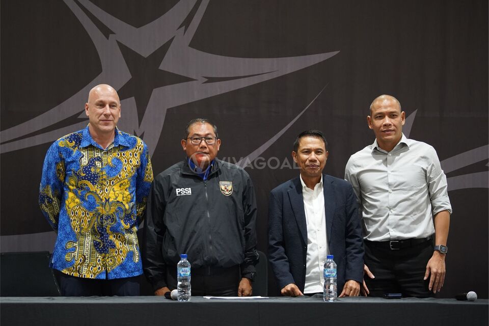 prescon perkenalan pelatih baru Timnas U-20