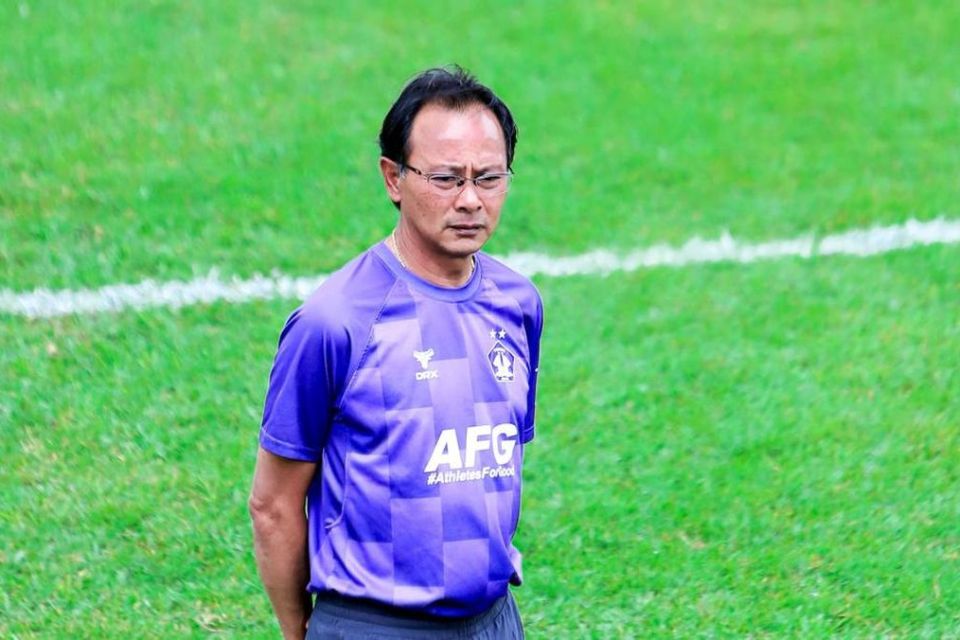 Lima Laga Tanpa Kemenangan, Persik Resmi Bercerai Dengan Ong Kim Swee