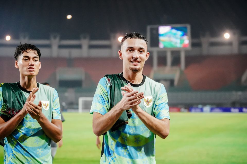 Direktur Persija Jakarta, Mohamad Prapanca, angkat bicara mengenai kans timnya merekrut gelandang Timnas Indonesia, Ivar Jenner.