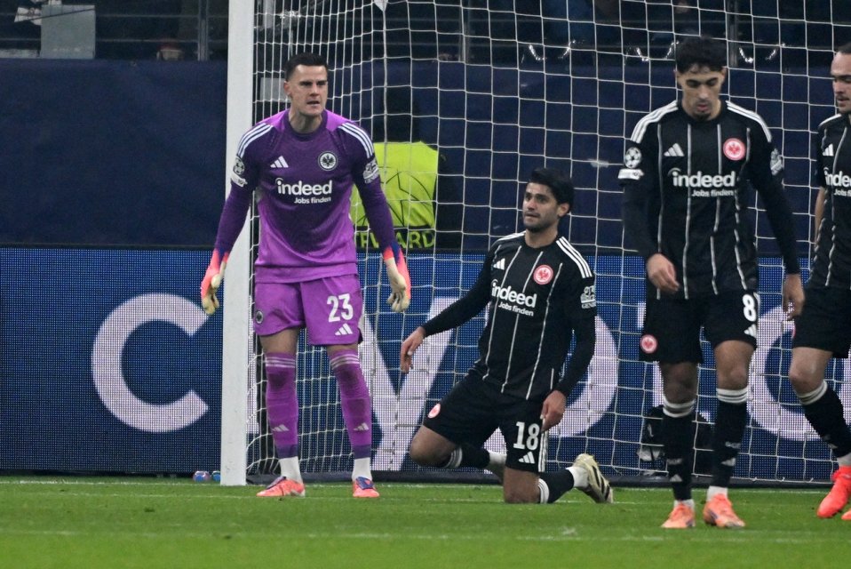 Timnya Dilumat Atalanta, Pilar Frankfurt Sulit Berkata-Kata