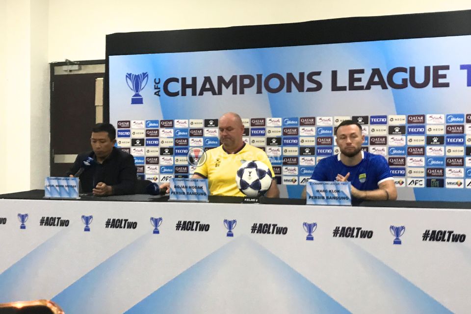 Bojan Hodak Fokus Hadapi Malut Ketimbang Pikirkan Calon Lawan Persib di ACL Two