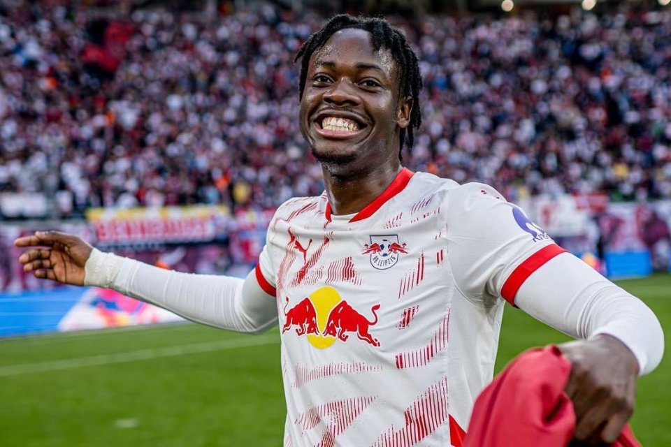 Leeds United Buka Minat untuk Amankan Bek Leipzig, Siapa?