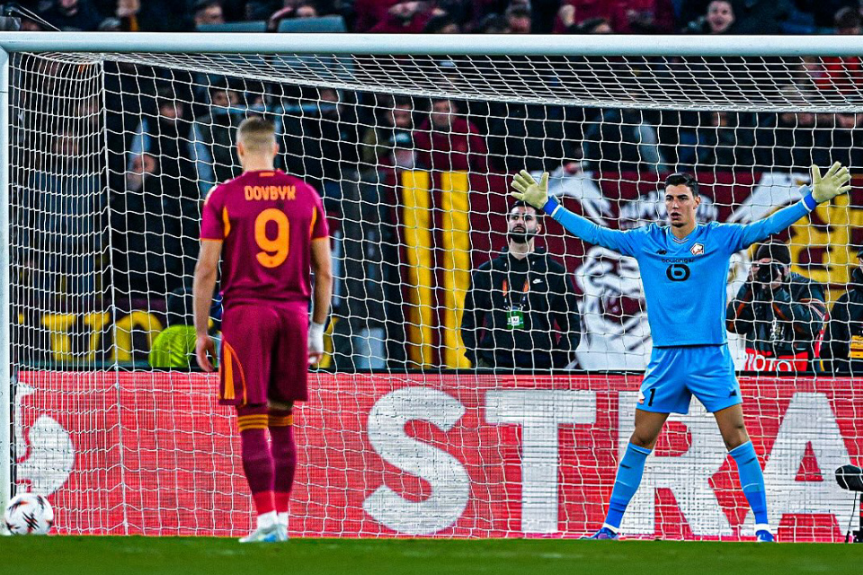 Kiper LOSC Lille, Berke Ozer