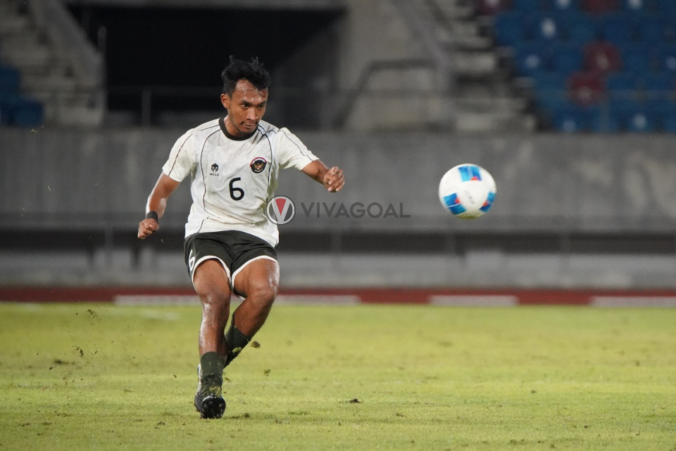 Bek Timnas Indonesia U-22 yang juga punggawa Persib Bandung, Robi Darwis