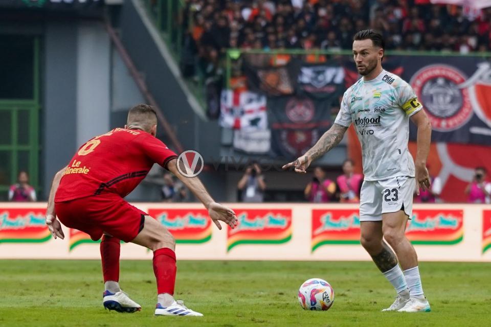 Gelandang Persib, Marc Klok di Laga Versus Persija