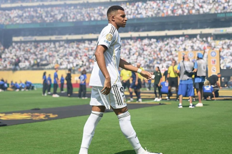 Untuk GOAT Prancis, Mbappe Tak Bisa Dibandingkan dengan Zidane, Kenapa?