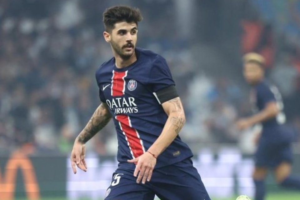 Jarang Bermain, PSG Siap Tendang Pilar Mudanya ke Tim Rival