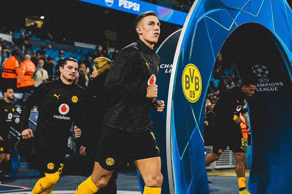 Dortmund Patut Khawatir Soal Masa Depan Nico Schlotterbeck