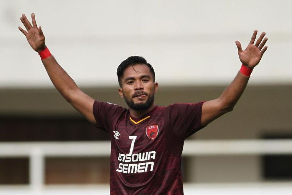 5 Fakta Pemain yang Pernah Memperkuat Persib dan PSM