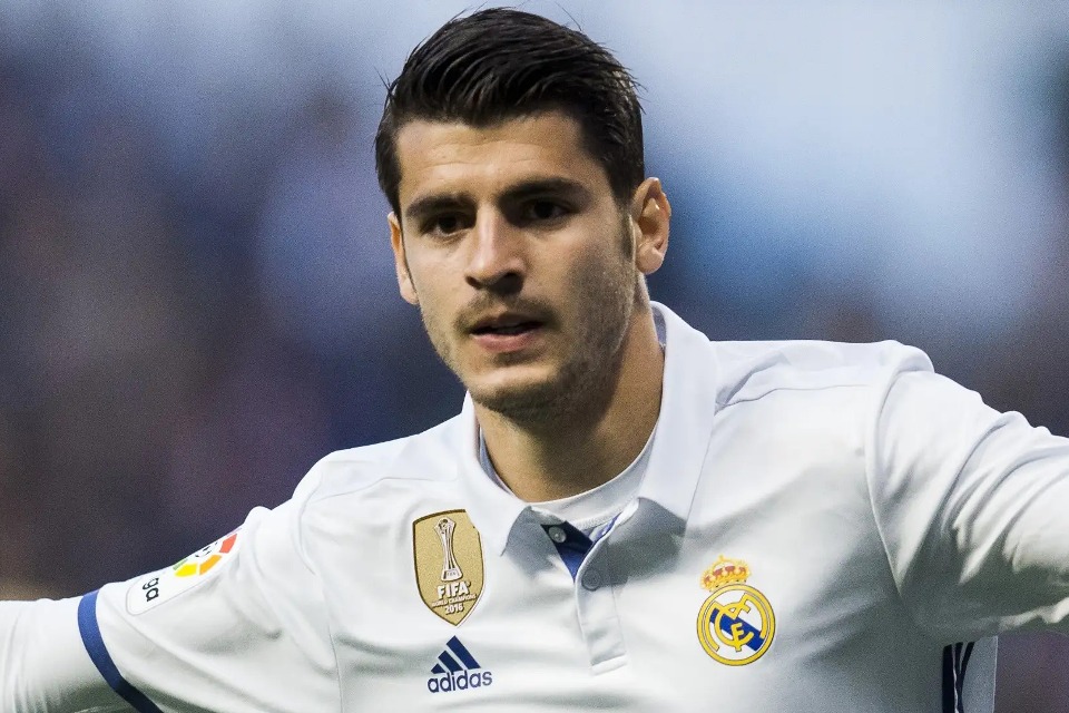 5 Fakta Kekeliruan Transfer di Era Sepakbola Modern