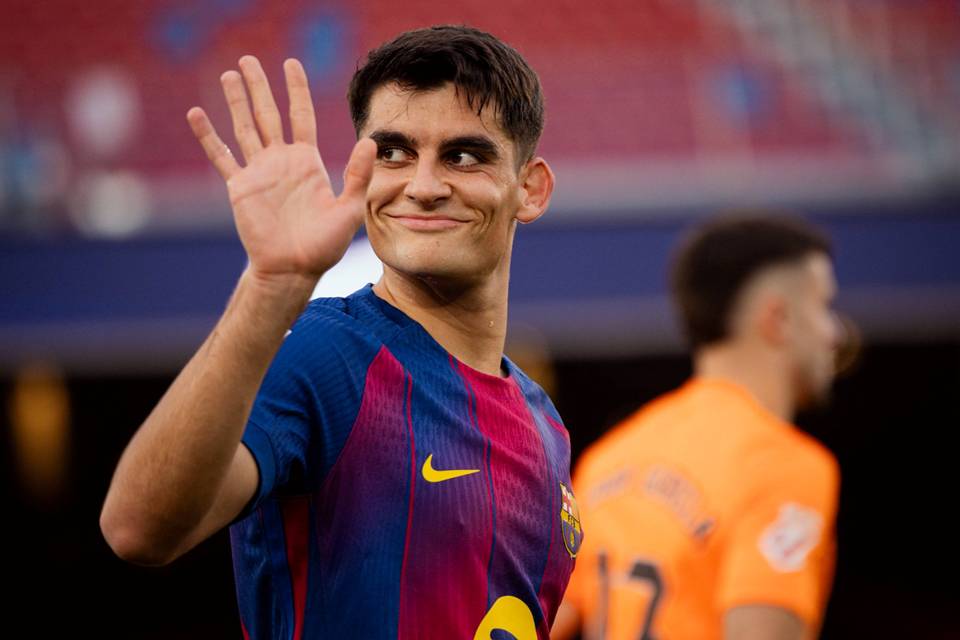 Jelang Lawan Osasuna, Bek Barcelona Malah Cedera