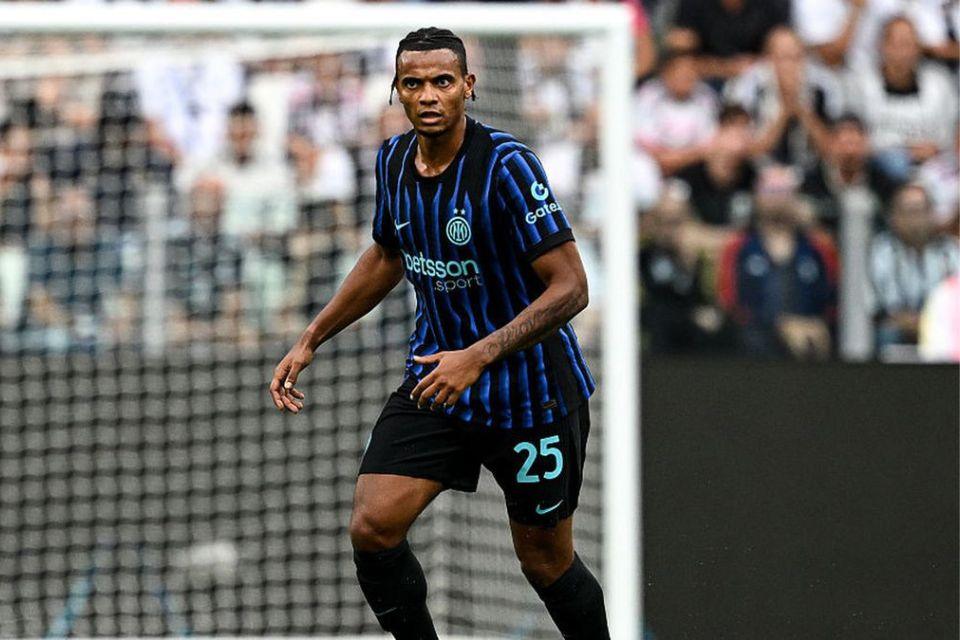 Inter akan Permanenkan Akanji dari Man City Musim Depan
