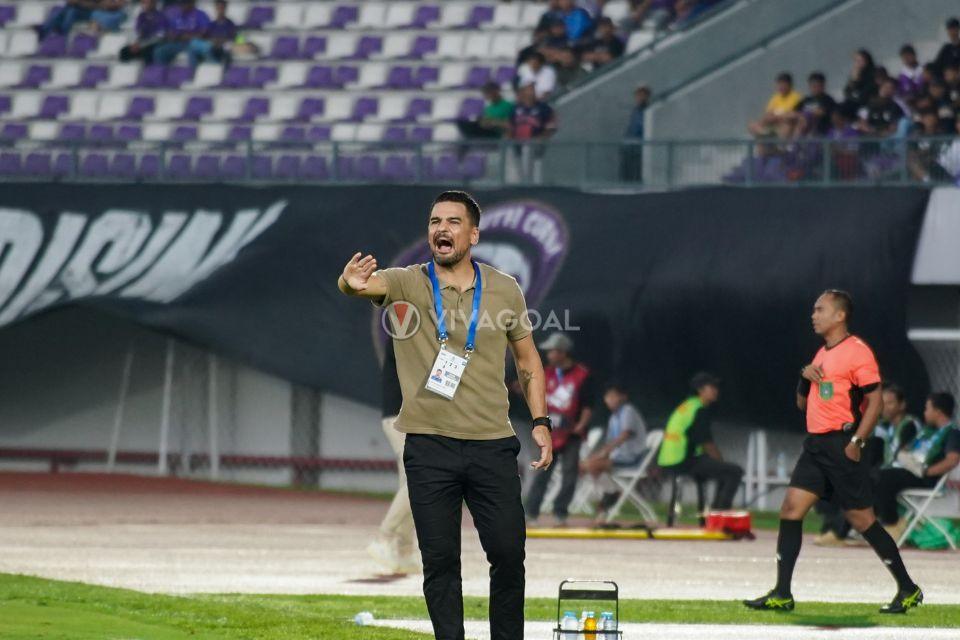 Didukung Jakmania dan Bobotoh, Carlos Pena Senang