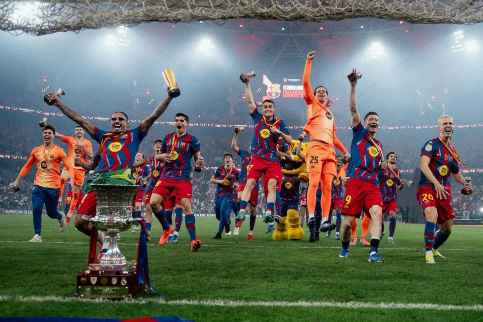 Bungkam Real Madrid, Barcelona Juara Piala Super Spanyol