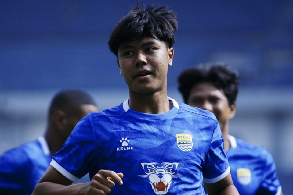 Nazriel Alfaro Ingin Ikuti Jejak Beckham Yang Bersinar di Usia Muda