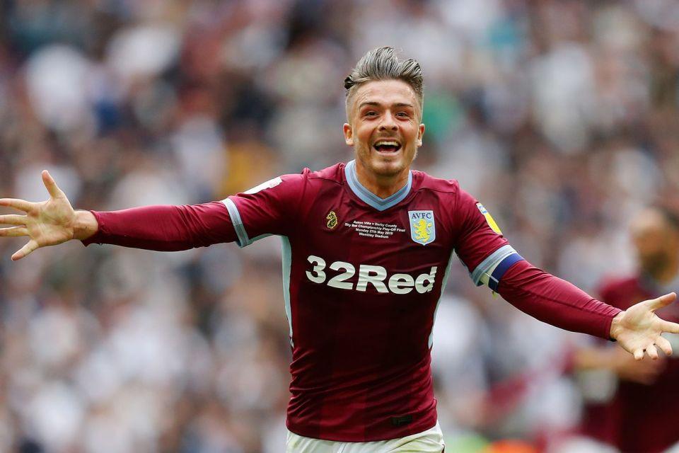 5 Fakta Pemain Aston Villa di Era Sepakbola Modern