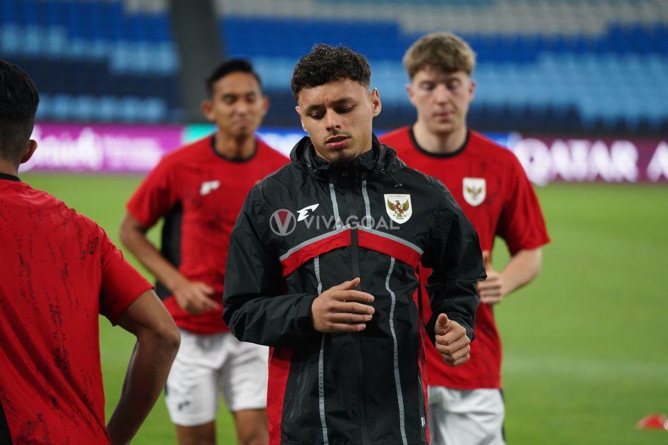 Berpeluang Cetak Sejarah! Dean James Diyakini Cocok Main di Ajax Amsterdam