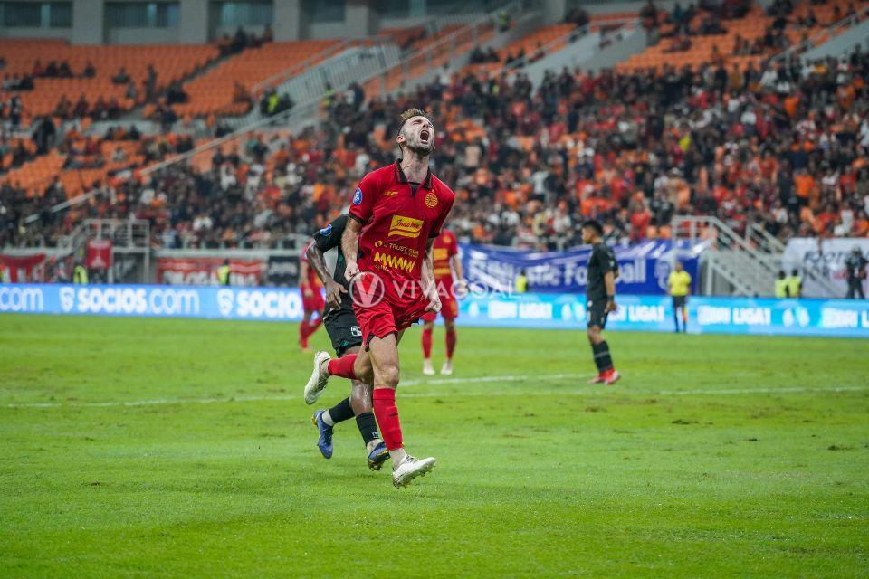 Pernah Bersama di Persija, Carlon Pena Kembali Reuni Dengan Ramon Bueno di Persita