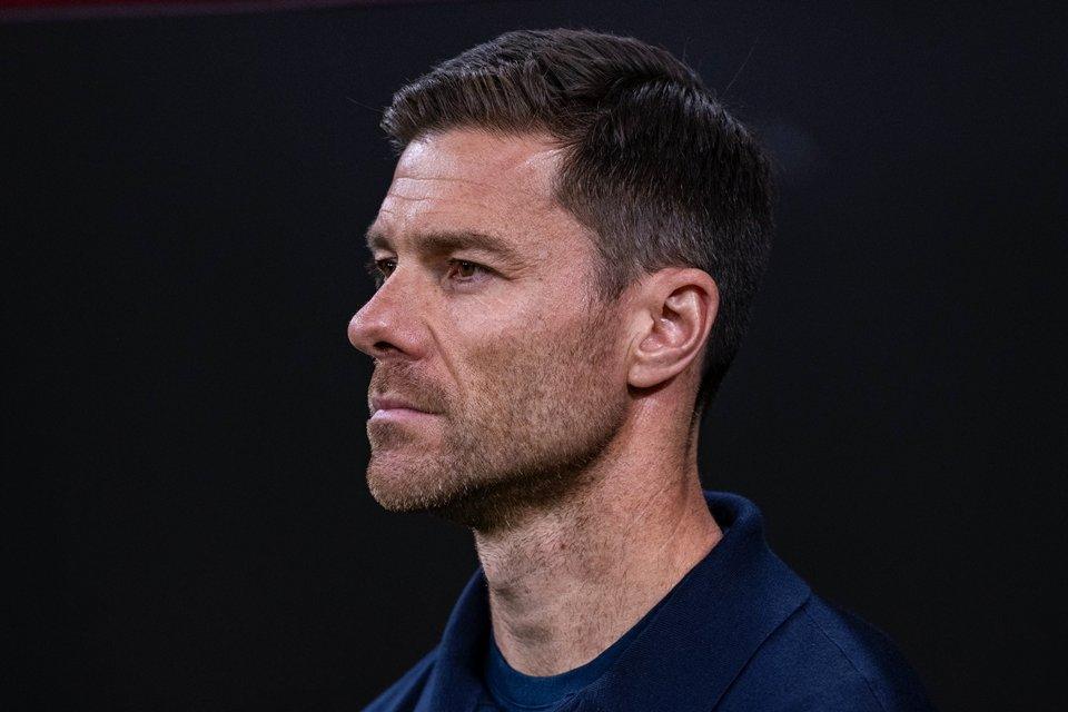 Dipecat Madrid, Alonso Dikaitkan dengan Mantan Klubnya
