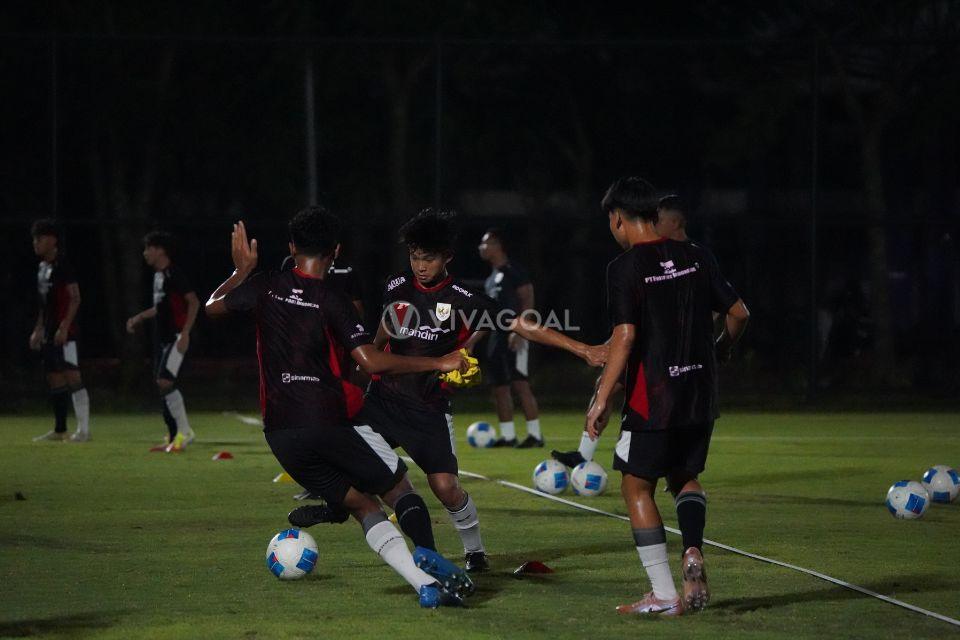 Nova Arianto Persiapkan Kurniawan Dwi Yulianto Jadi Pelatih Timnas U-17