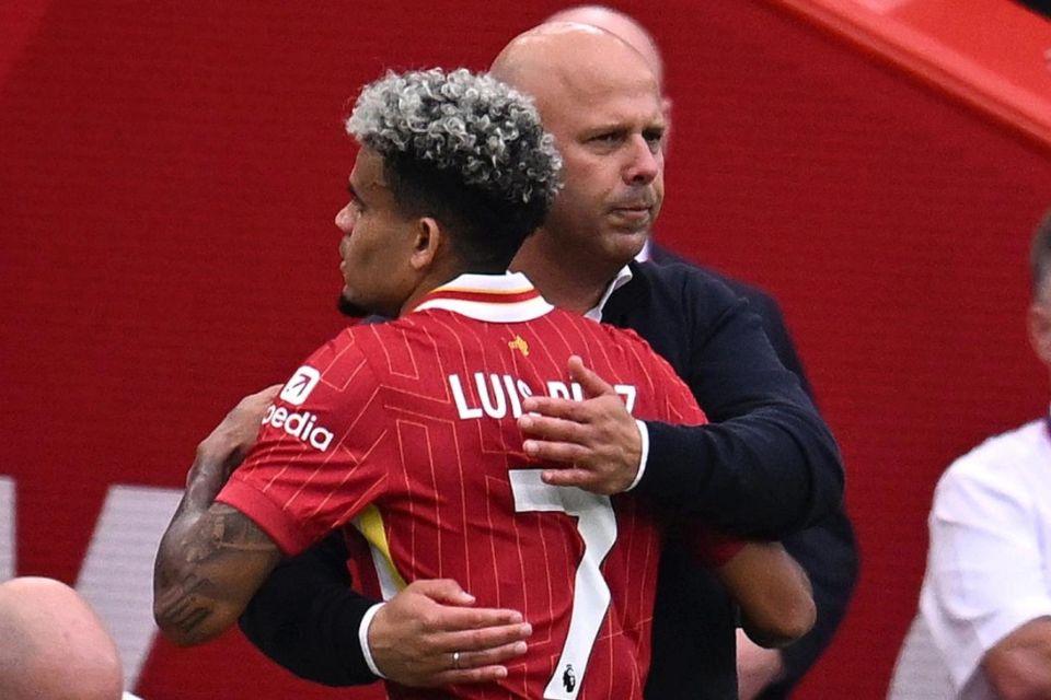 Arne Slot Puji Kematangan Luis Diaz di Bayern Munich
