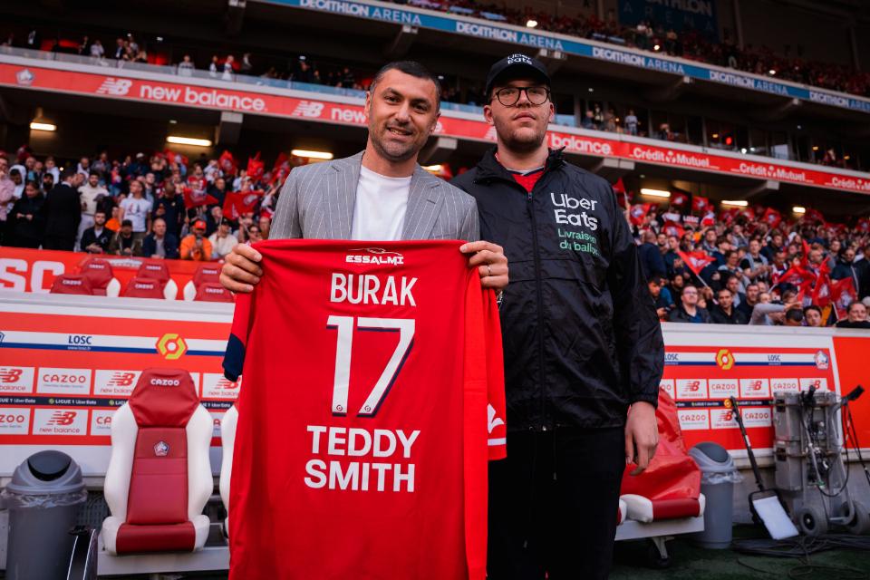 Kebersamaan Bruno Genesio bersama LOSC Lille sepertinya ada di ujung tanduk. LOSC Lille dikaitkan dengan Burak Yilmaz.