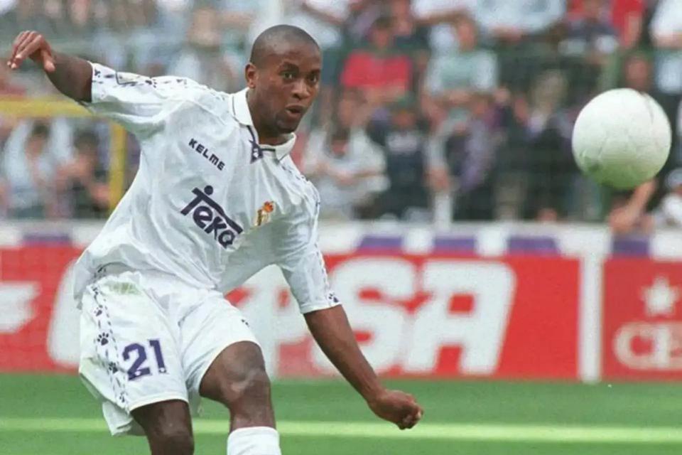 Ze Roberto Saat Memperkuat Real Madrid
