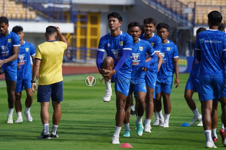 Bek sekaligus Staf Kepelatihan Persib, Achmad Jufriyanto