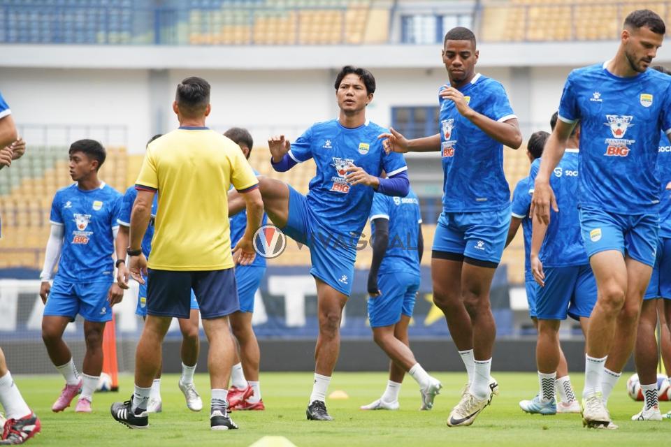 Bek sekaligus Staf Kepelatihan Persib, Achmad Jufriyanto