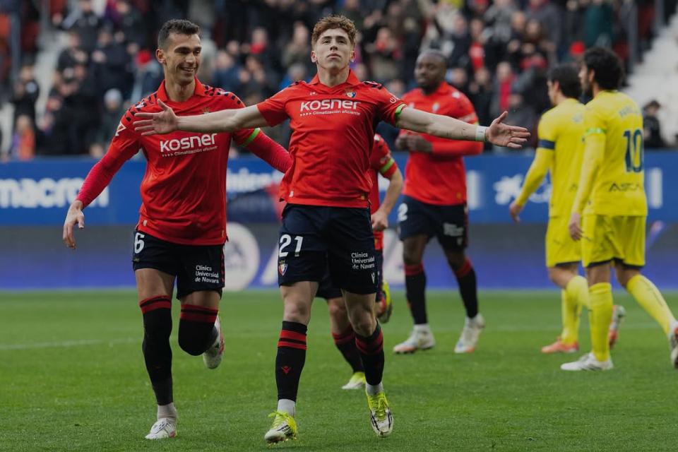 Bek Osasuna, Victor Munoz
