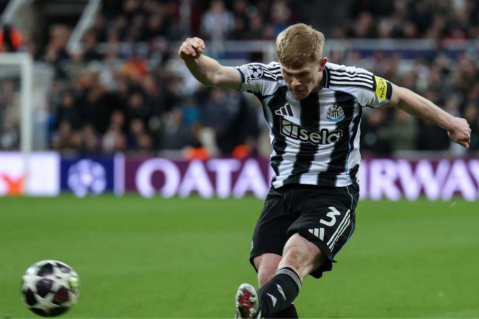 Liverpool Bersaing Dengan Arsenal dan Man United Untuk Rekrut Lewis Hall