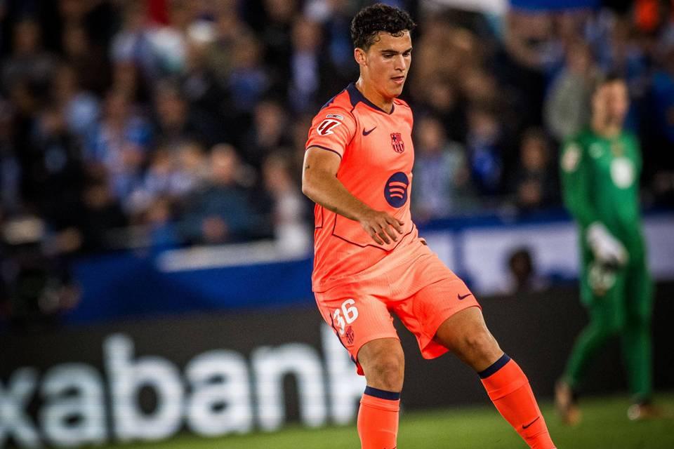 Bukan Bastoni, Solusi Pertahanan Barcelona Ada di La Masia?