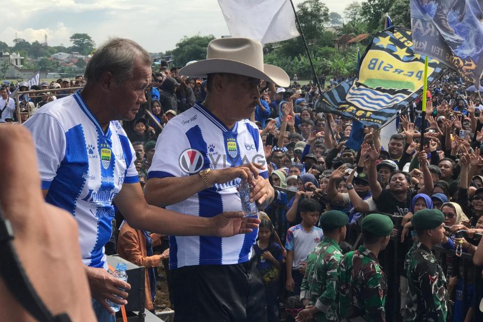 Syukuran Juara Persib di Tanjungsari, Kab. Sumedang pada Senin, 25 Mei 2026.